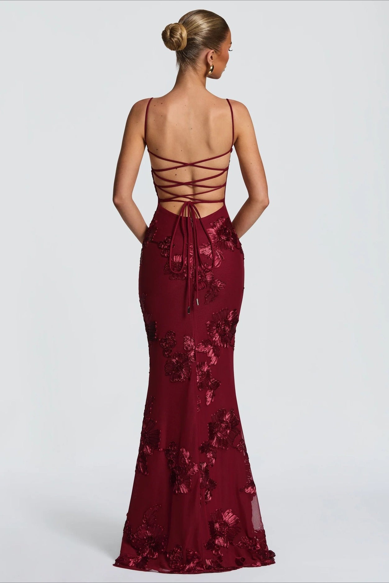 3D Applique Bone Pad Tie Back Solid Prom Dress