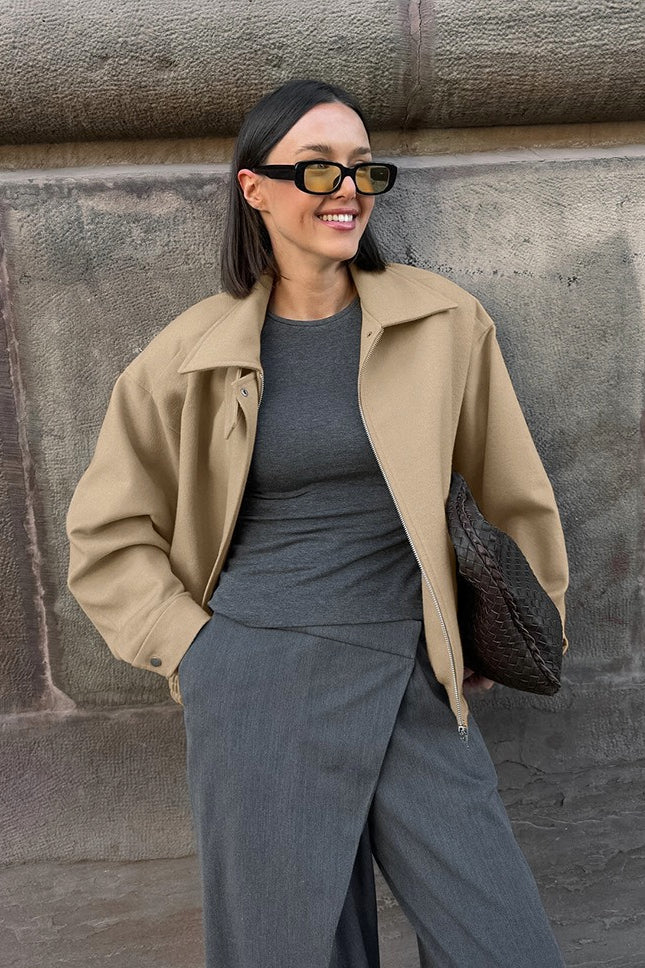 Thick Wool Blend Collared Loose Commuter Jacket