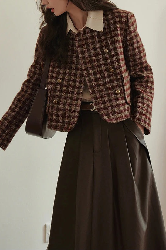 Chaqueta antigua de cuadros con un solo botón