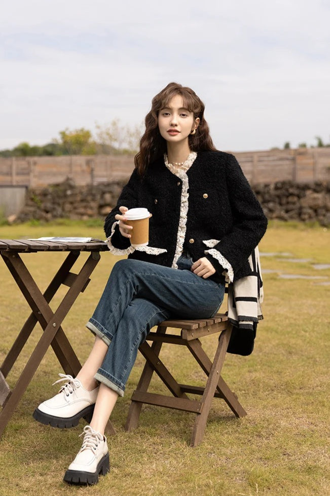 Retro Lace Splicing Wool Jacket