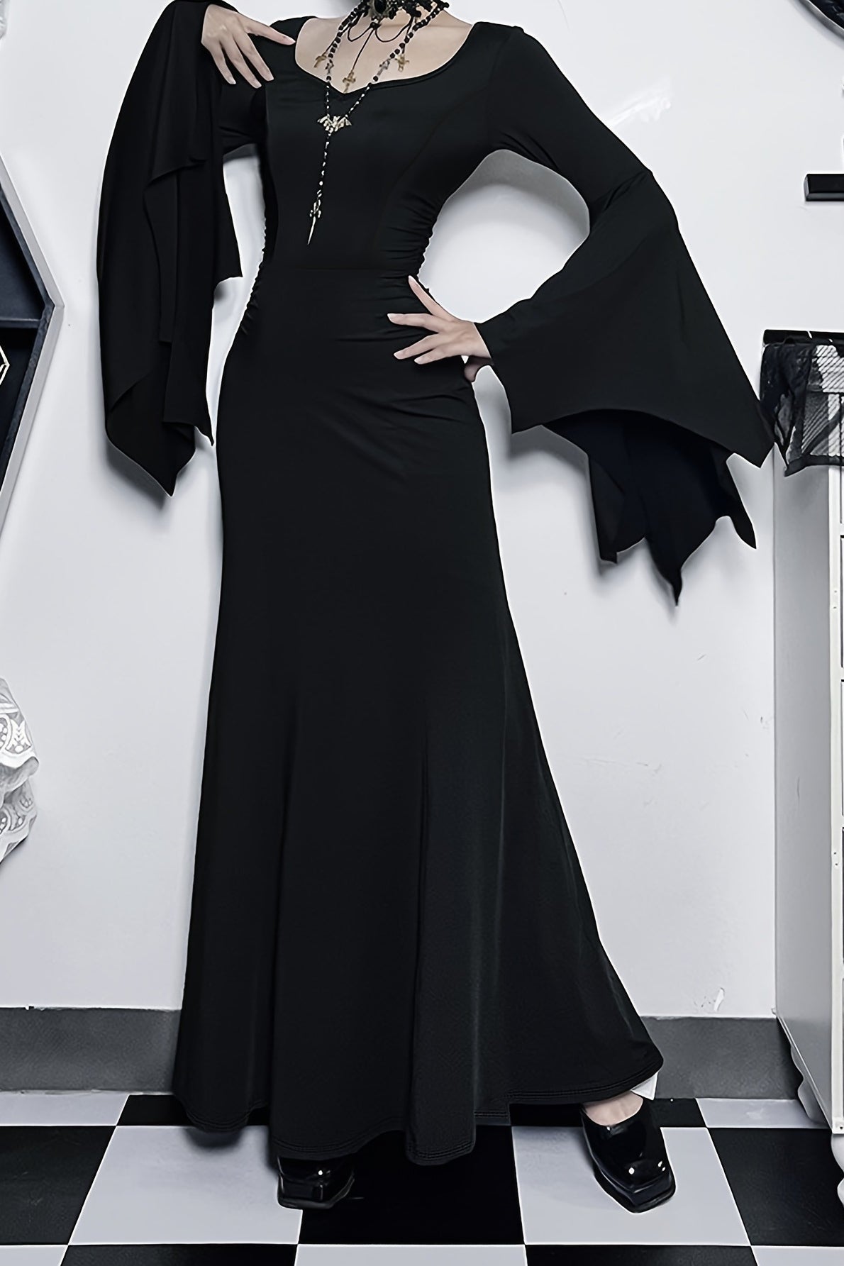 Batwing Slim Gothic Kleid
