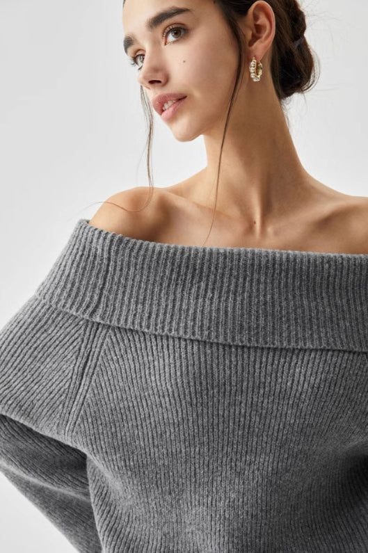 Schulterfreier Strickpullover