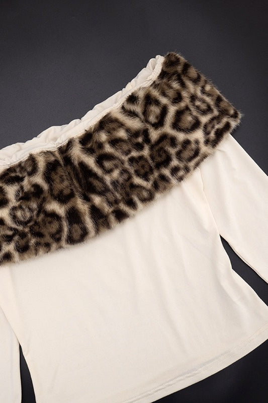 Sexy asymmetrisches flauschiges Langarmshirt mit schulterfreiem Ausschnitt