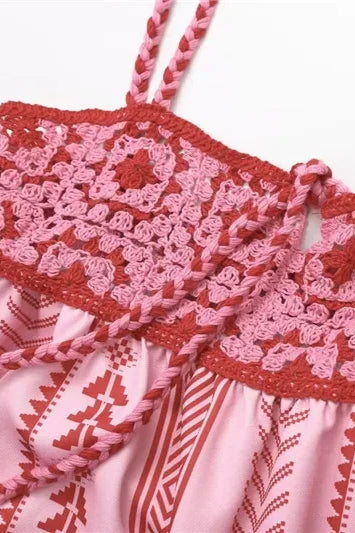 Boho-Kleid mit Spaghettiträgern und Quasten