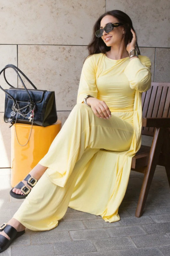 Solide Strickfließender Langarm-Morgenmantel Dreiteiliges Set