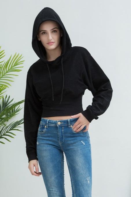 Blusa Cropped com Capuz, Cintura Ajustada e Moletom Solto