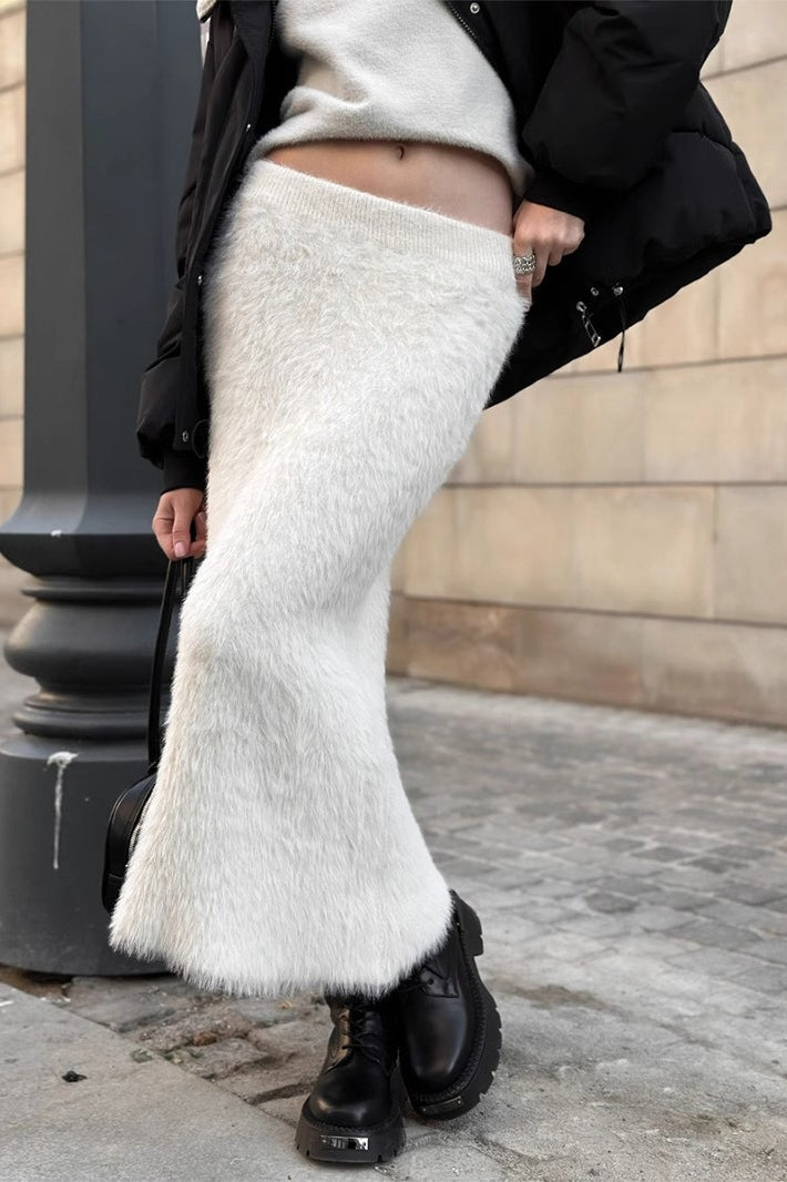 Plush Knit Long Skirt