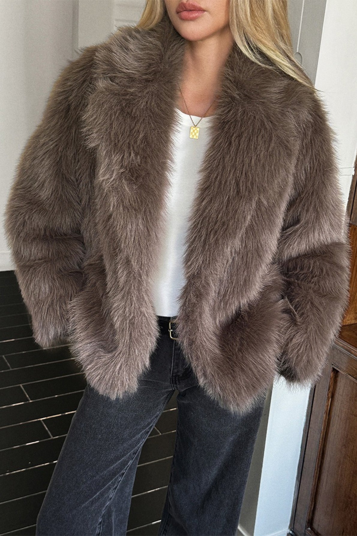 Weicher Plüsch Freizeitmantel mit langen Ärmeln