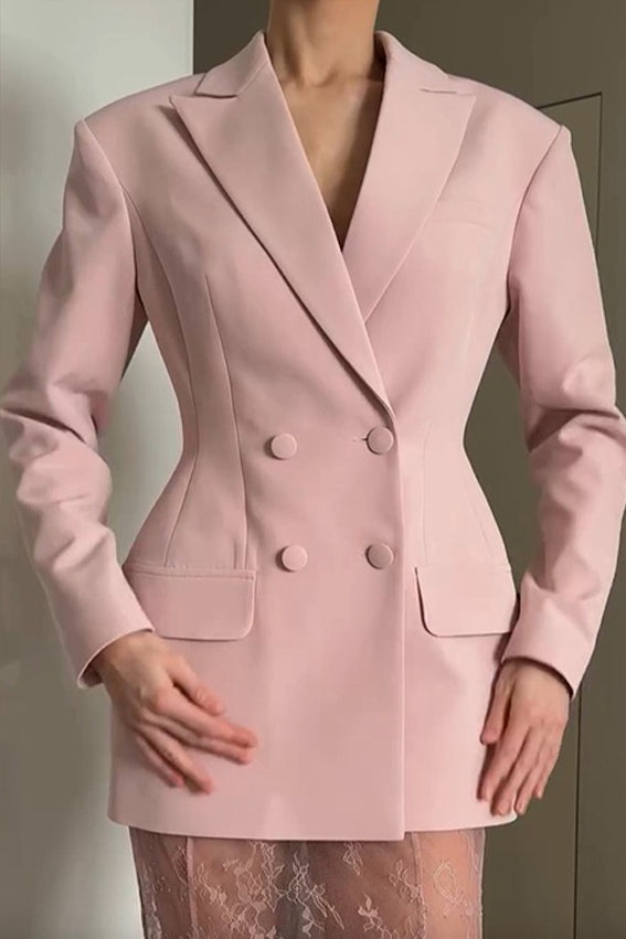 Blazer rosa con botones