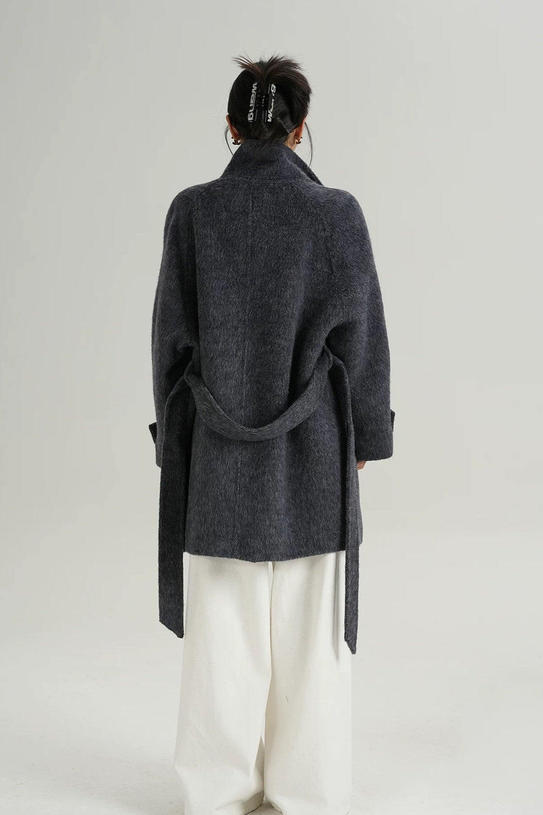 Abrigo suelto de lana sólida cálido con cuello alto simulado elegante