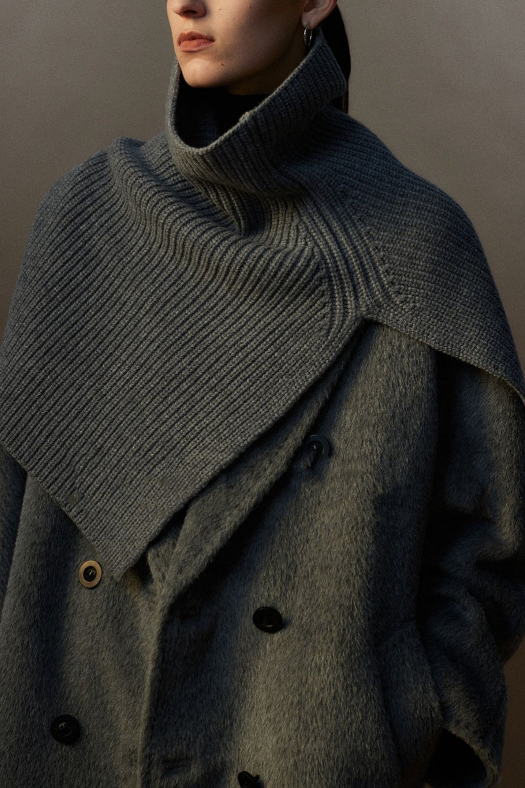 Super Fine Merino Knitted Turtleneck Split Scarf