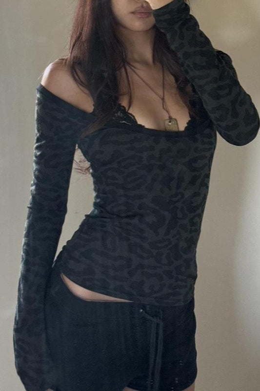Schulterfreie Leopardenmuster-Bluse mit Lagenlook