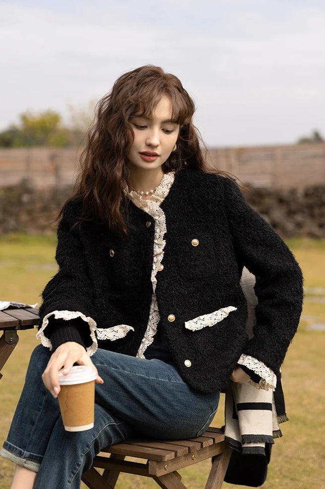 Retro Lace Splicing Wool Jacket