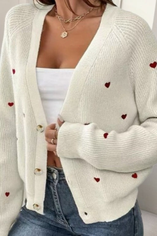 Cardigan à col en V brodé de cœurs