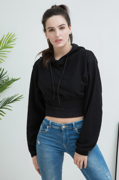 Blusa Cropped com Capuz, Cintura Ajustada e Moletom Solto