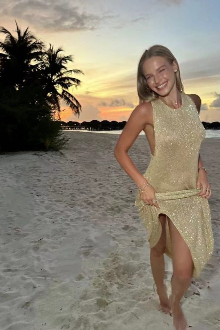 Sexy glänzendes ärmelloses rückenfreies eng anliegendes langes Kleid