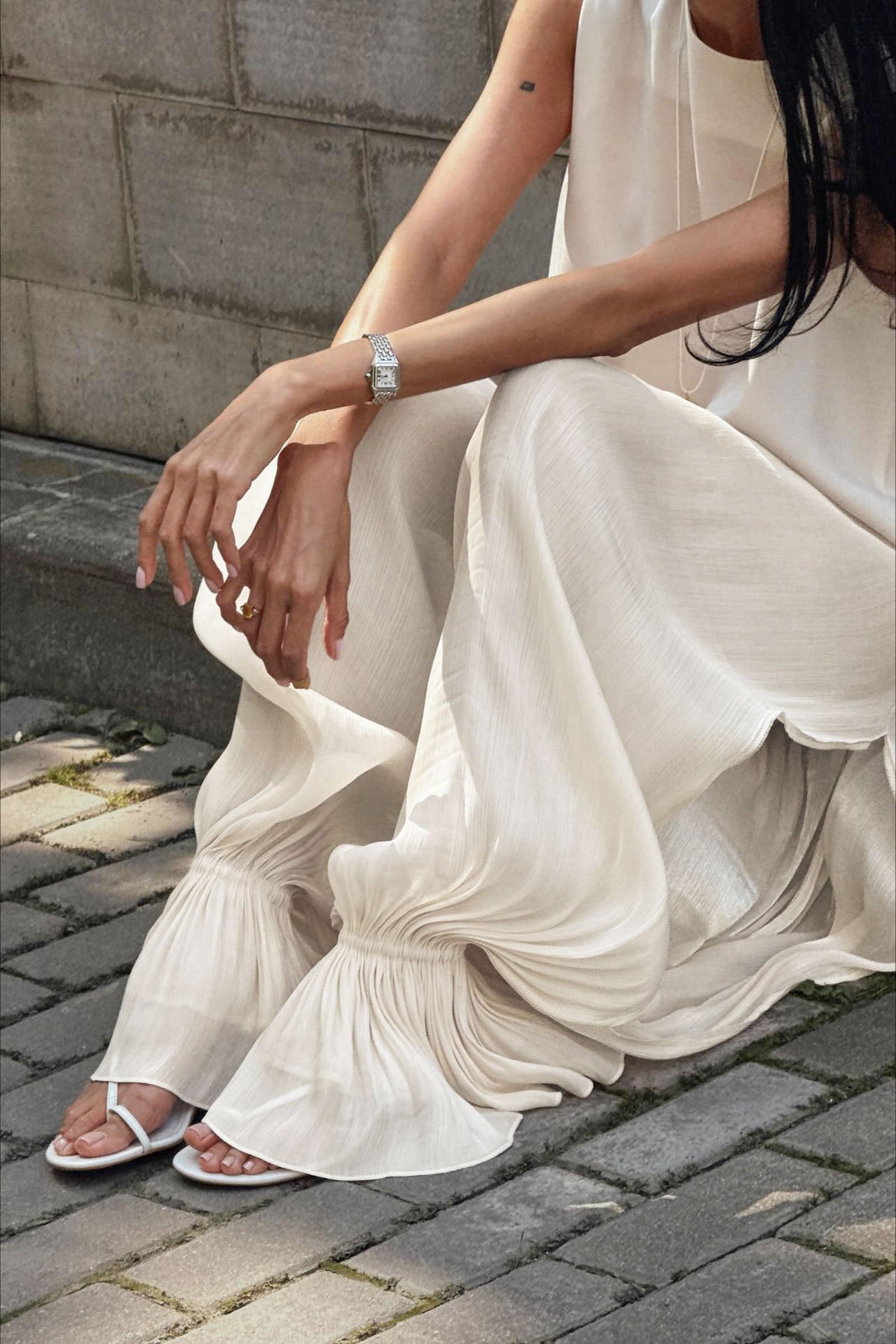 Pantalon décontracté chic à chevilles bouffantes structurées