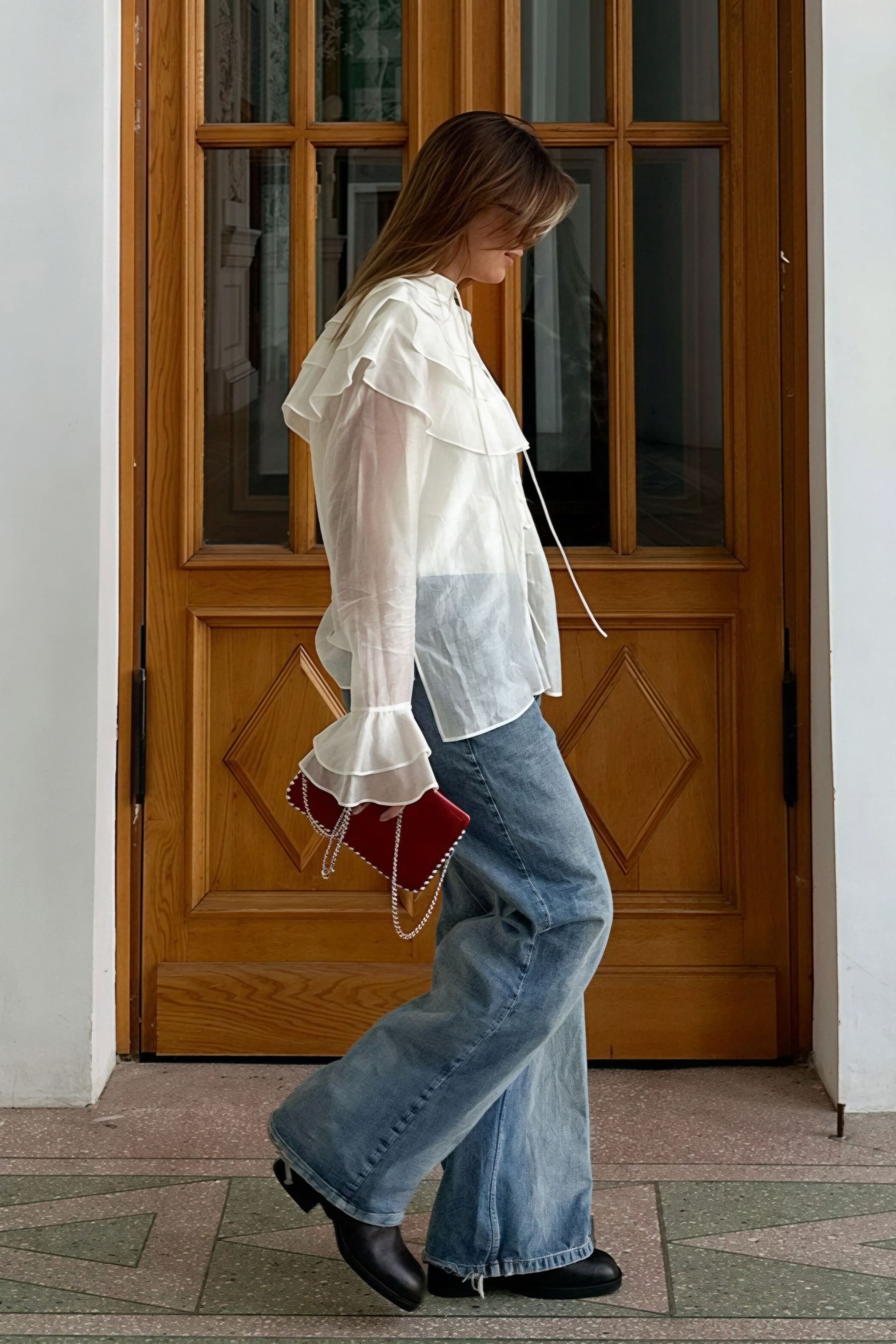 Camicia in chiffon di Tencel con maniche svasate arricciate