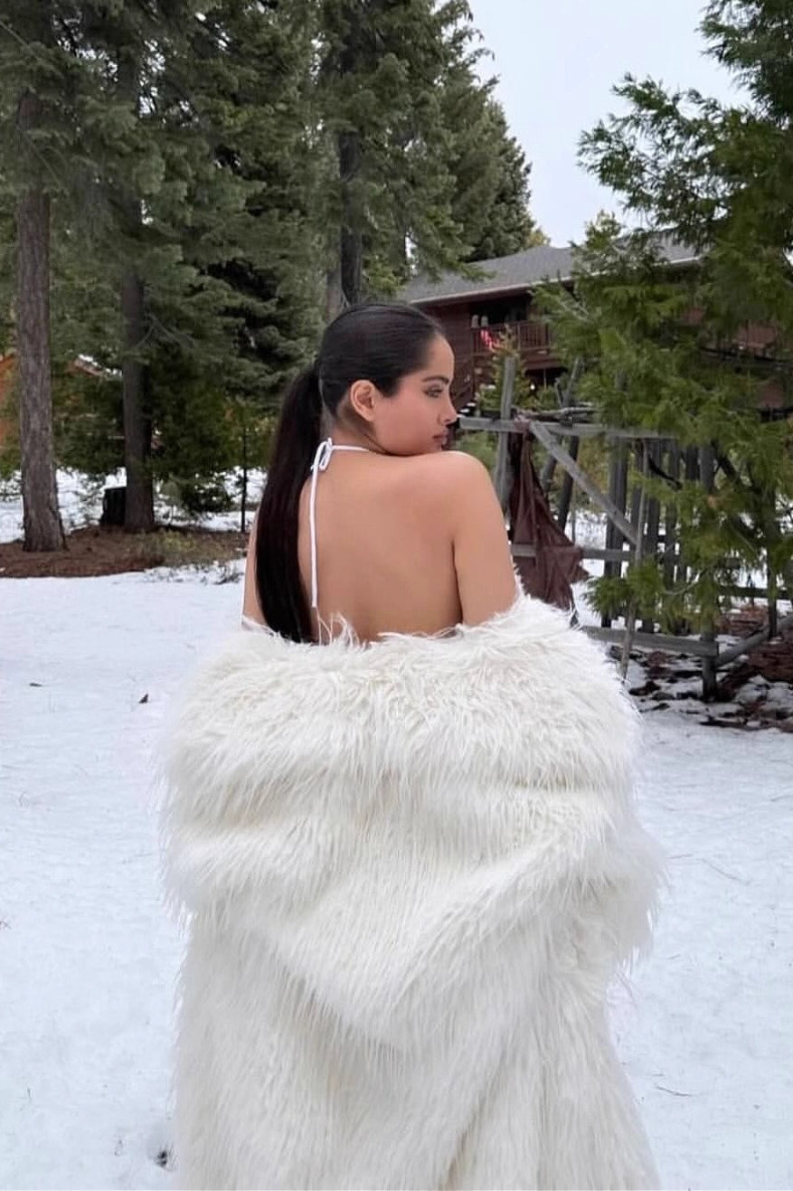 Sobretudo Estendido Acolchoado e Quente em Pelo Sintético