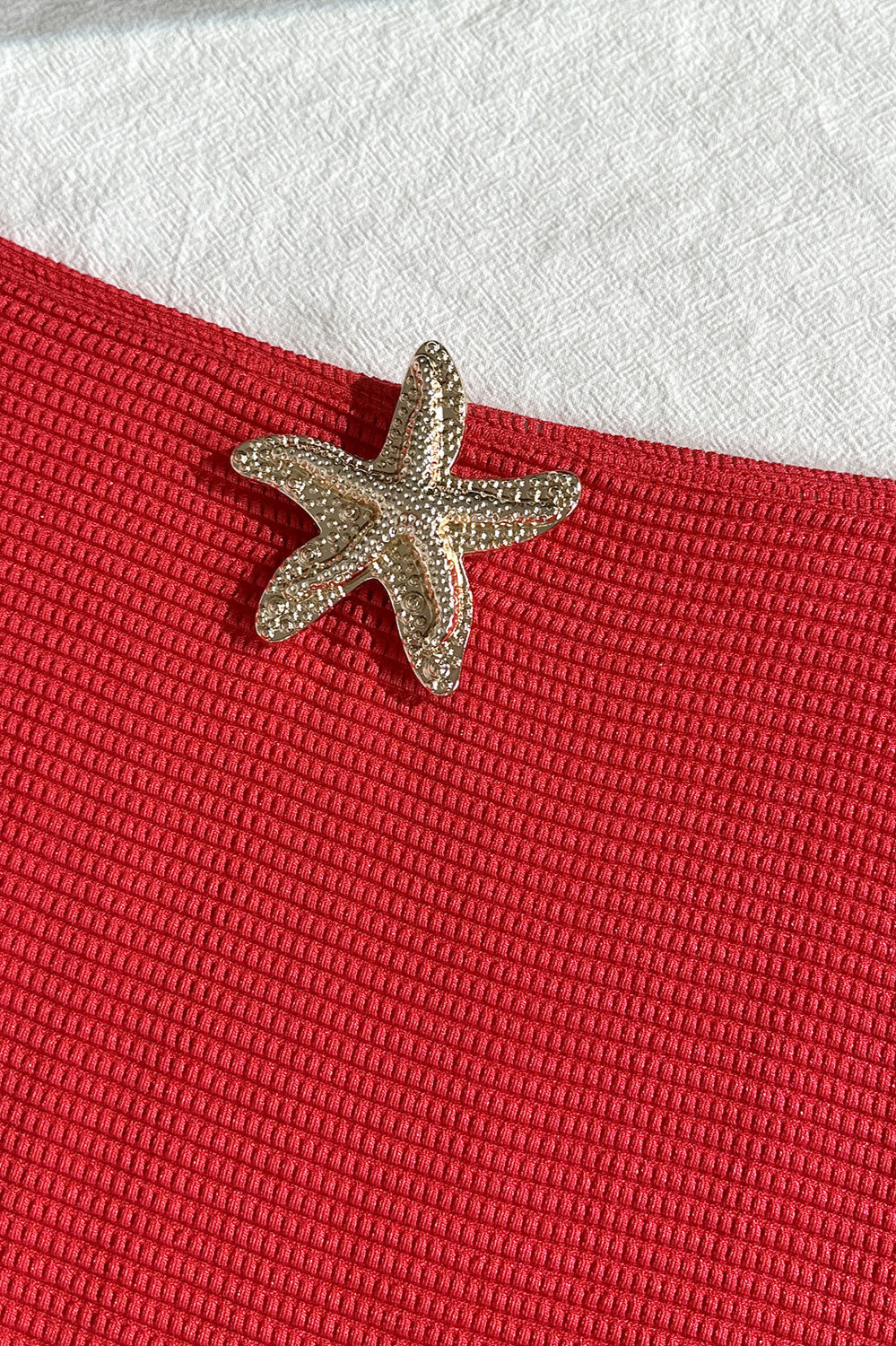 Ensemble de bain trois pièces avec jupe maxi en maille solide