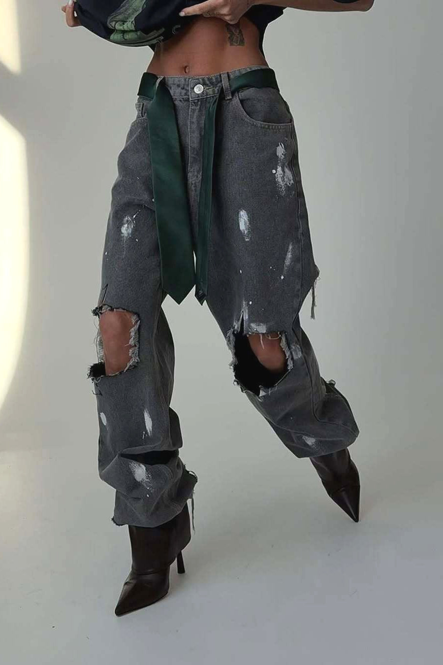 Graffiti Distressed Loose Straight Leg Jeans