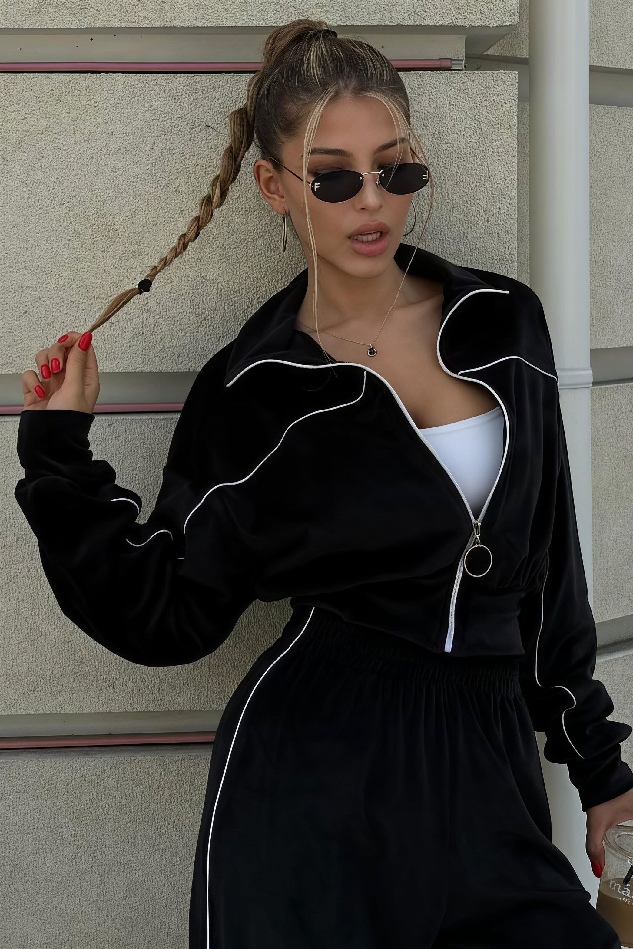 Conjunto de dos piezas con cremallera, cuello de terciopelo atlético y mangas largas