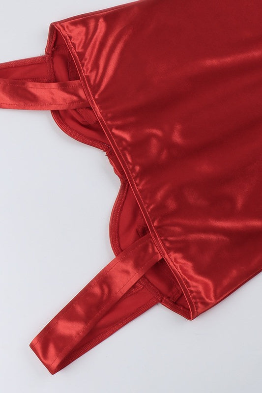 Canotta aderente elegante con corsetto e fibbia solida