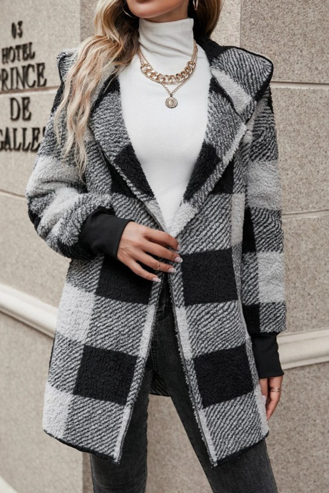 Cardigan tricoté à carreaux larges bicolore manteau chic