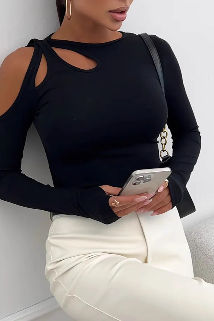 Maglia aderente a spalle scoperte