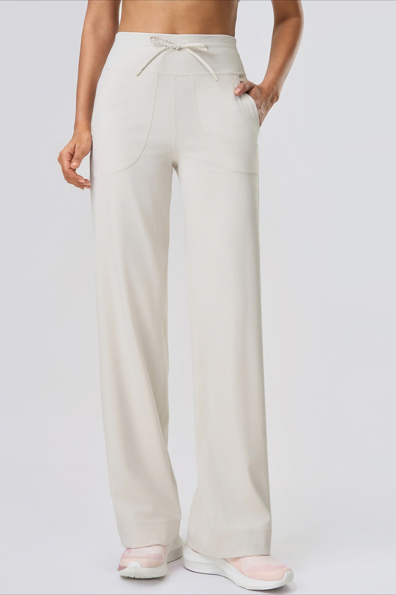 Lange bequeme dehnbare Yoga-Leggings mit geradem Bein