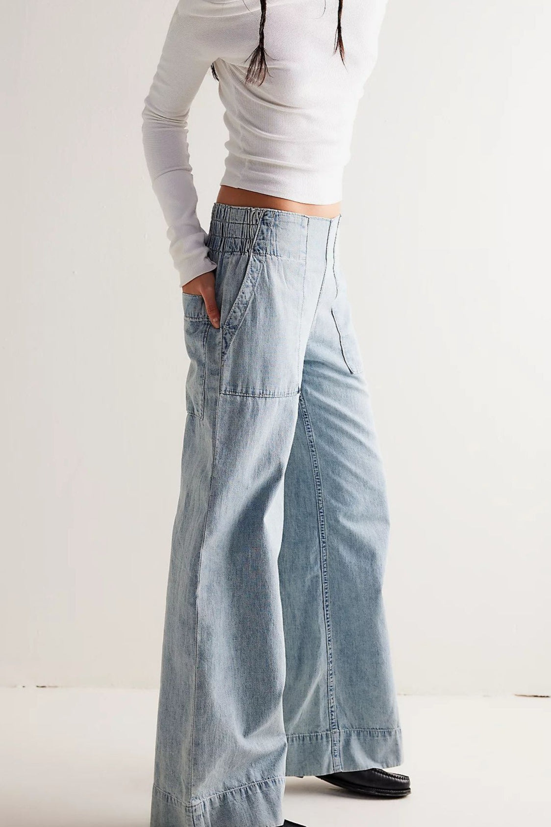 Elastic Waist Mid Rise Ruched Loose Wide Leg Jeans