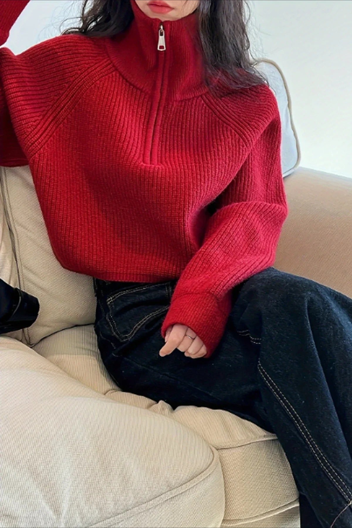 Pullover mit halbem Reißverschluss und Rollkragen aus Strick