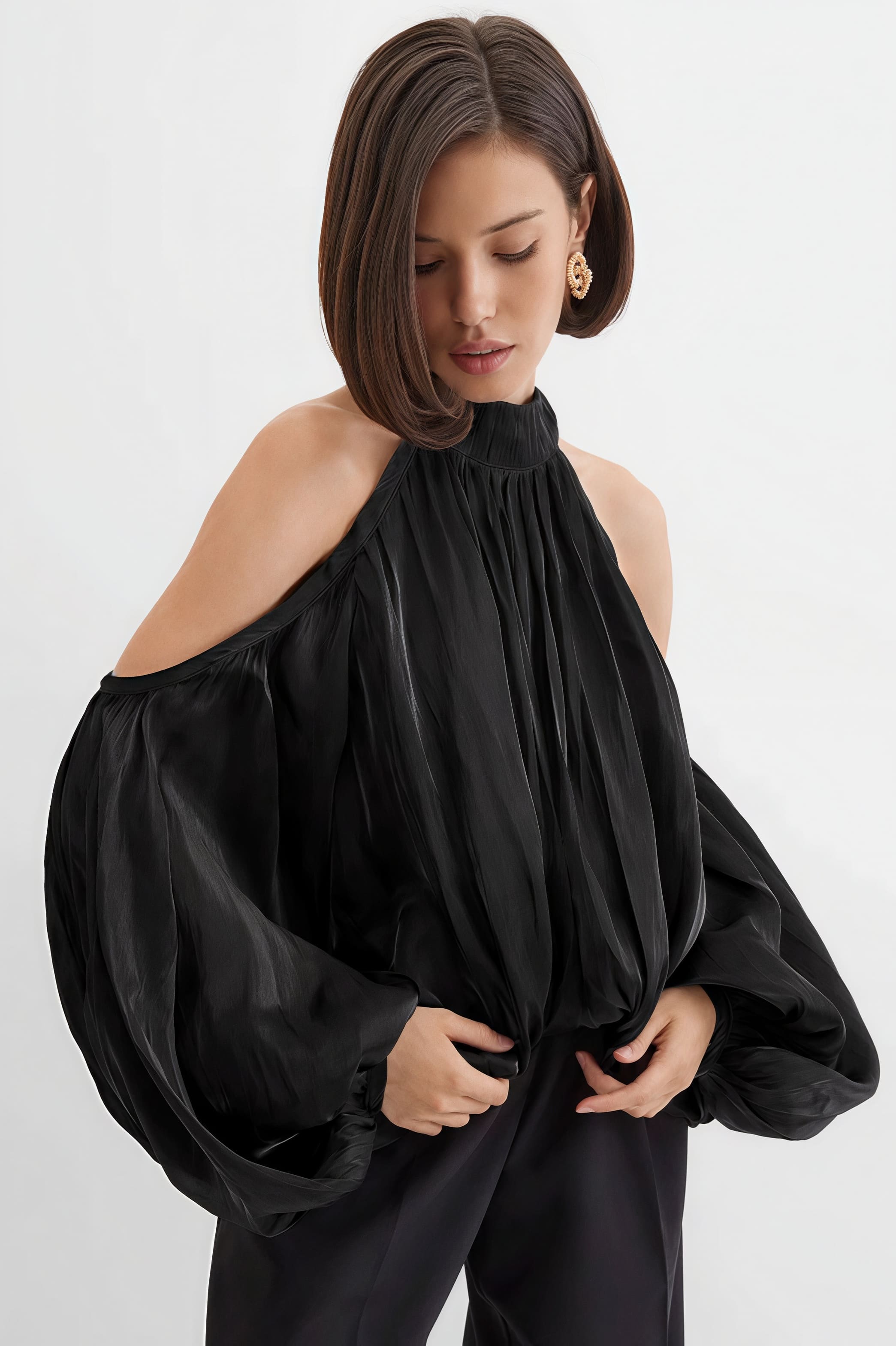 Einzigartiges Design Schulterfreie Bluse mit langen Ärmeln