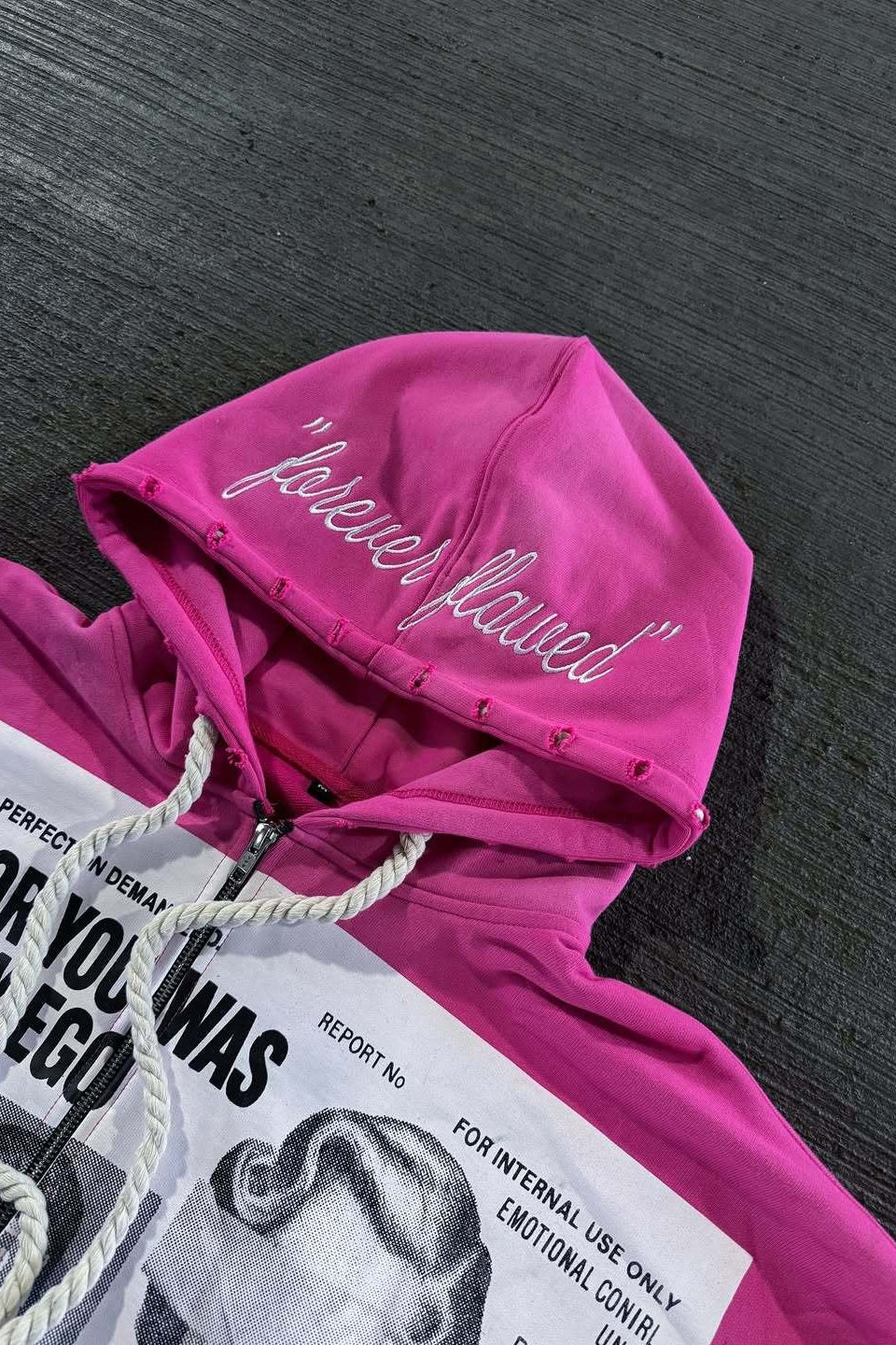 Moletom Street com Capuz, Blocos de Cor e Strass