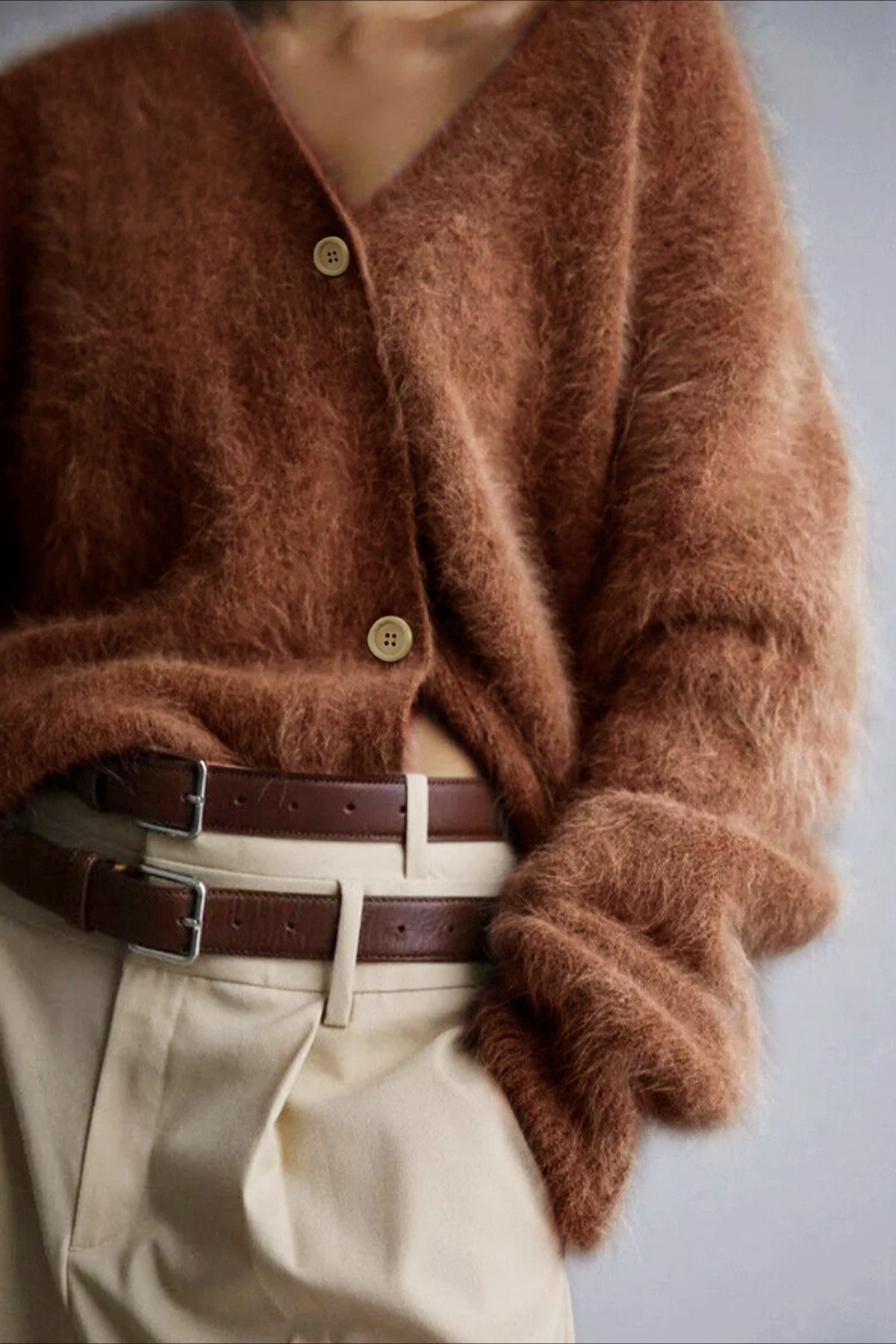 Cardigan à manches longues avec col en V et boutons