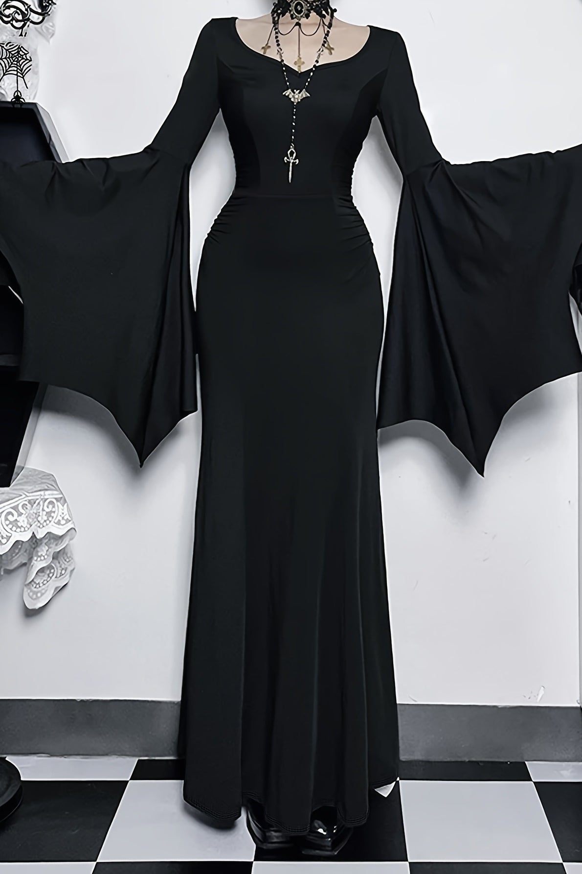 Batwing Slim Gothic Kleid