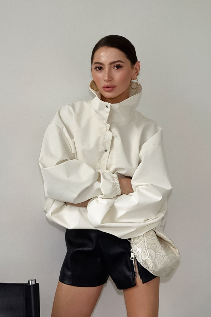 Sweat-shirt ample à boutons, tortue unie et minimaliste