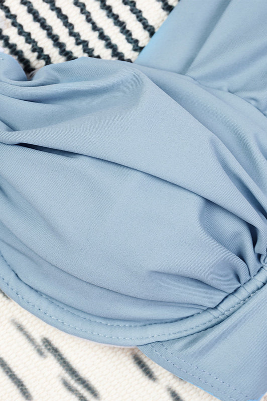 Ensemble de bain trois pièces à bretelles