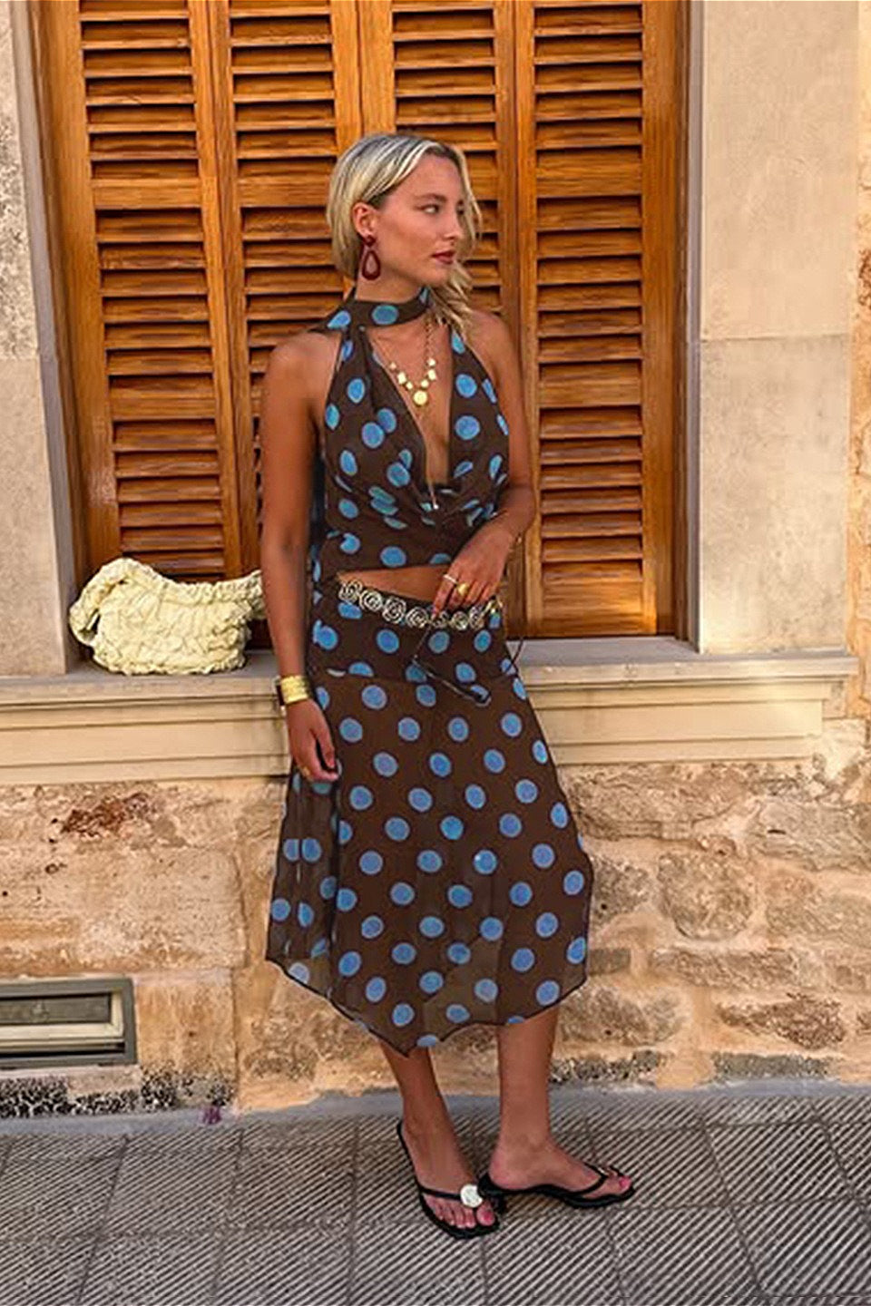 Zweiteiliges Set aus Netzstoff mit Farbblock und Tupfenmuster