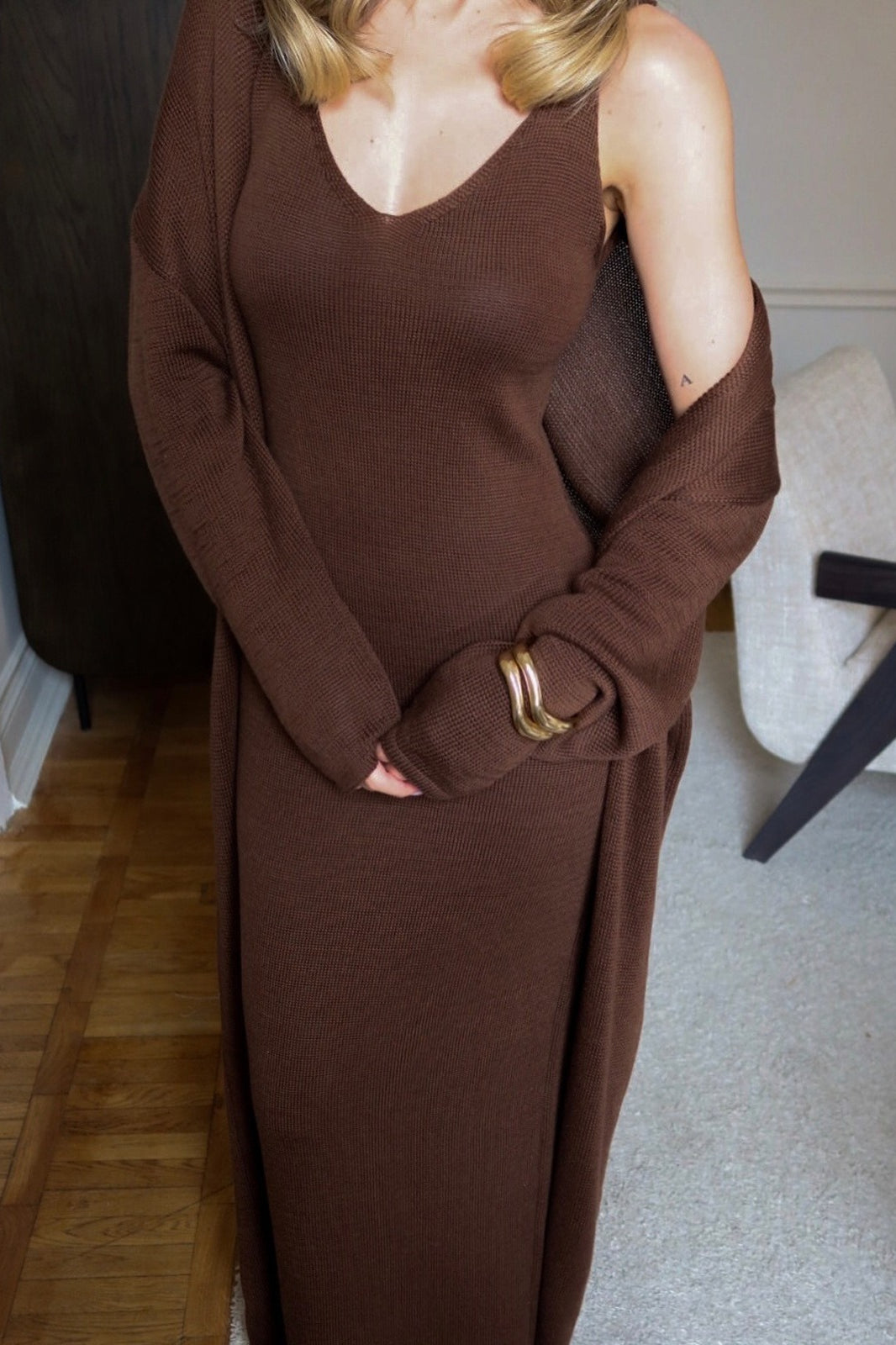 Ensemble deux pièces moulant en tricot de coton à col en V profond