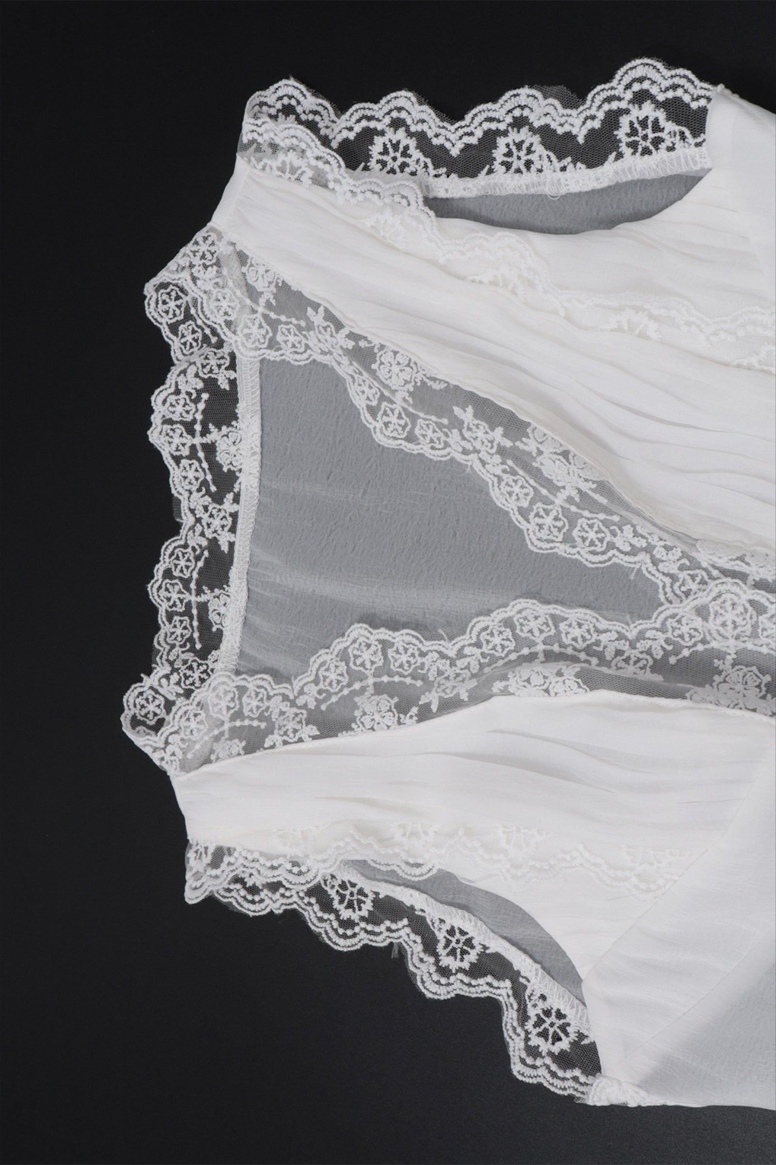 Conjunto de falda ajustada con lazo en la espalda y encaje sexy