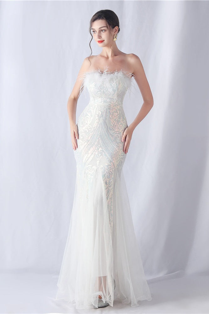 Abito da sera per festa con paillettes e piume di struzzo