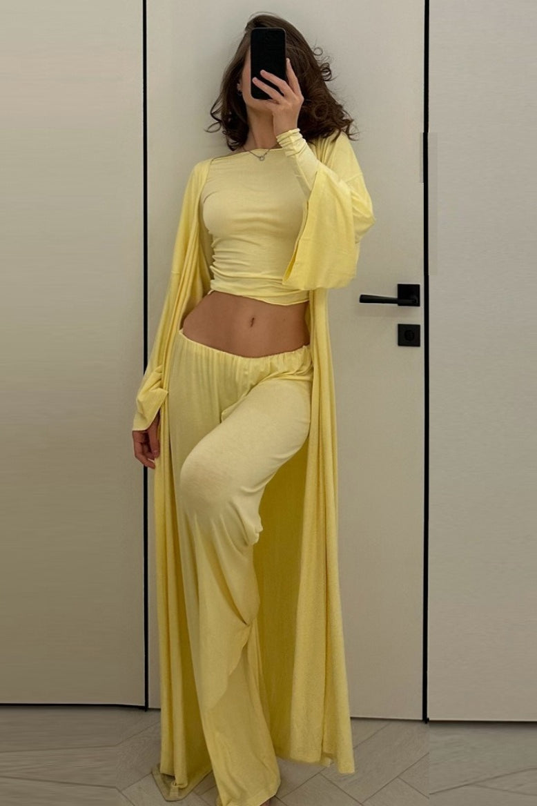 Solide Strickfließender Langarm-Morgenmantel Dreiteiliges Set