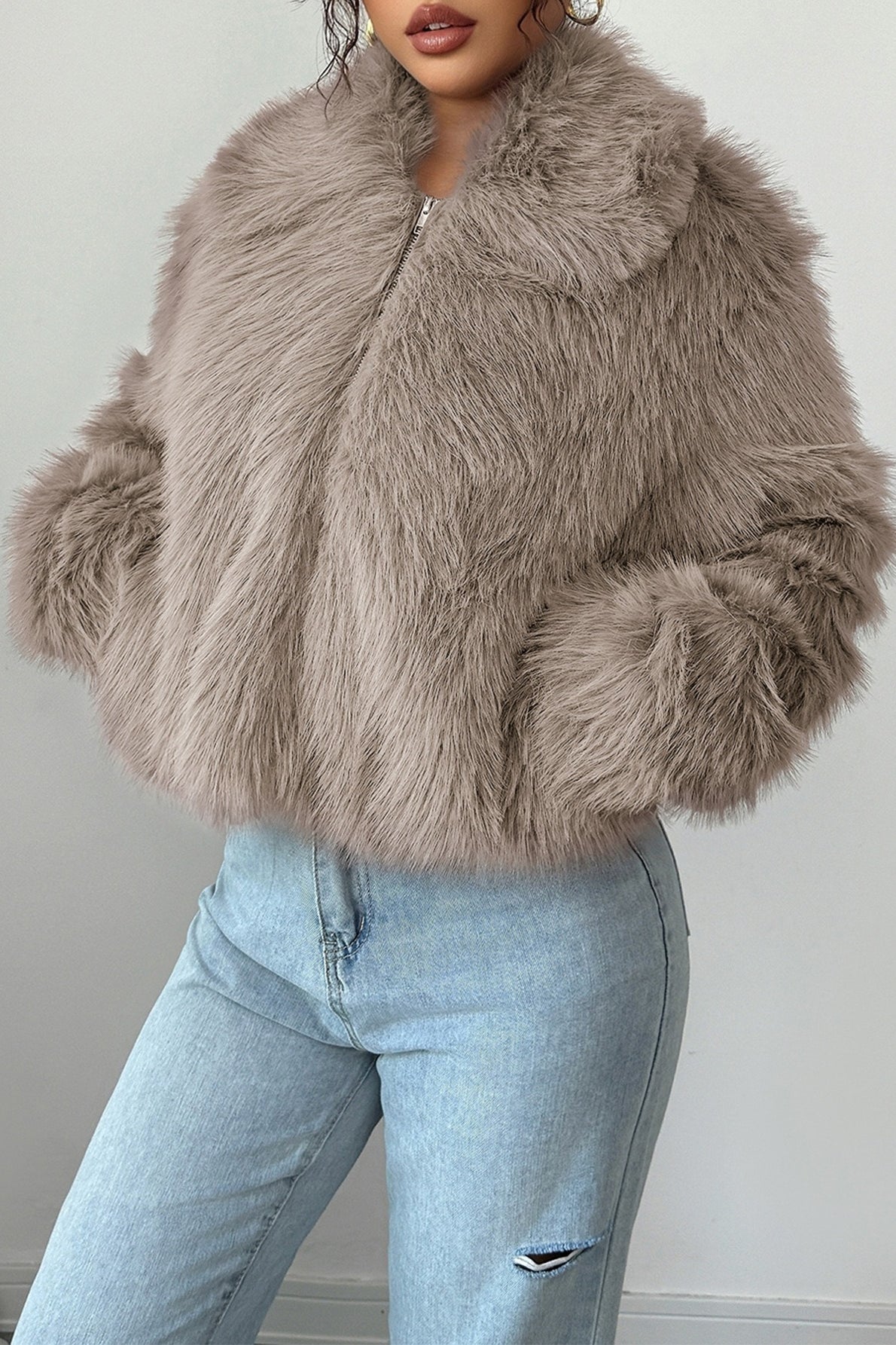 Manteau long élégant à manches longues en peluche