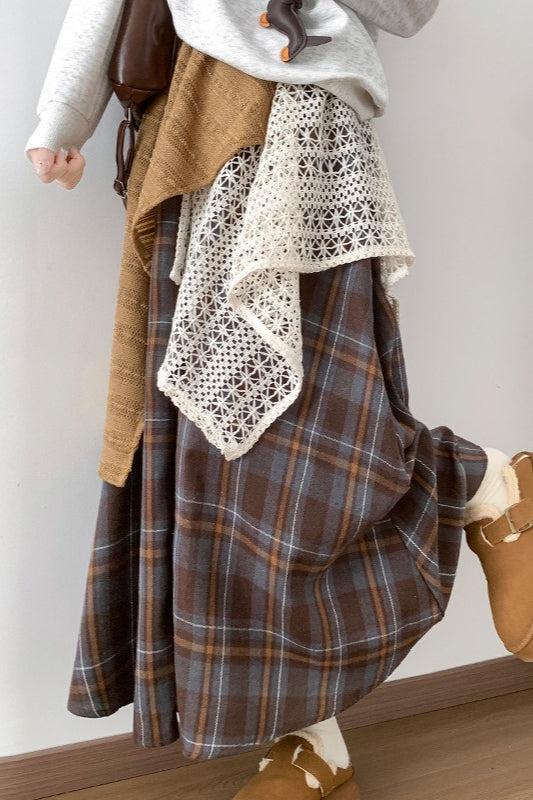 Asymmetric Lace Panel Plaid Skirt