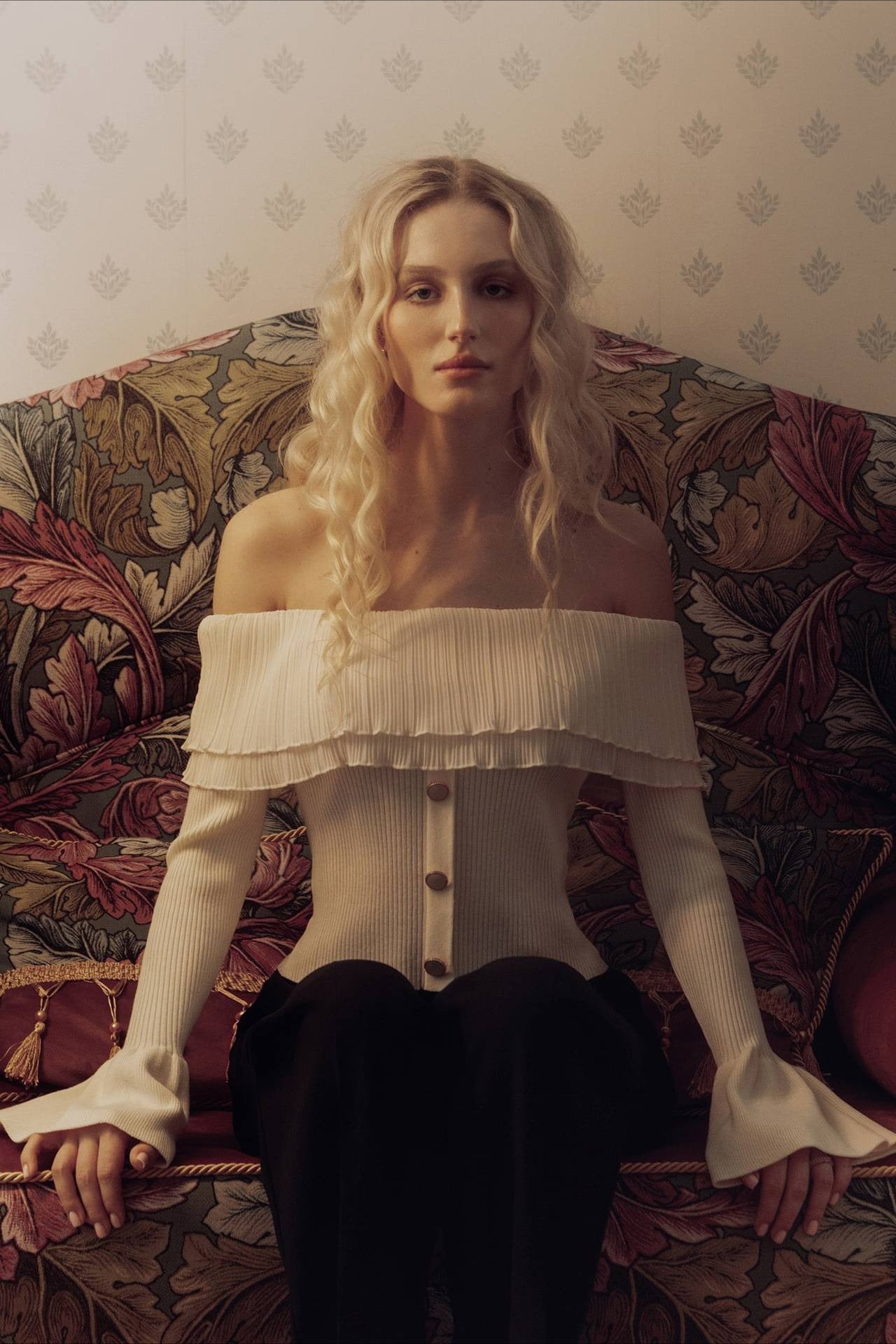 Tričko s dlouhým rukávem, panelové, s knoflíky a na ramenou shrnuté