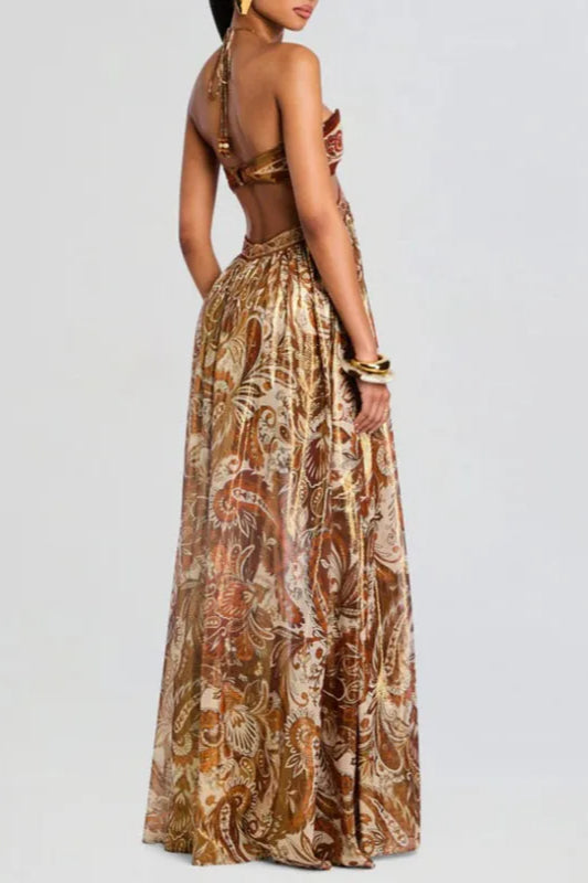 Trägerloses, geschnürtes, plissiertes Kleid im Bohème-Stil