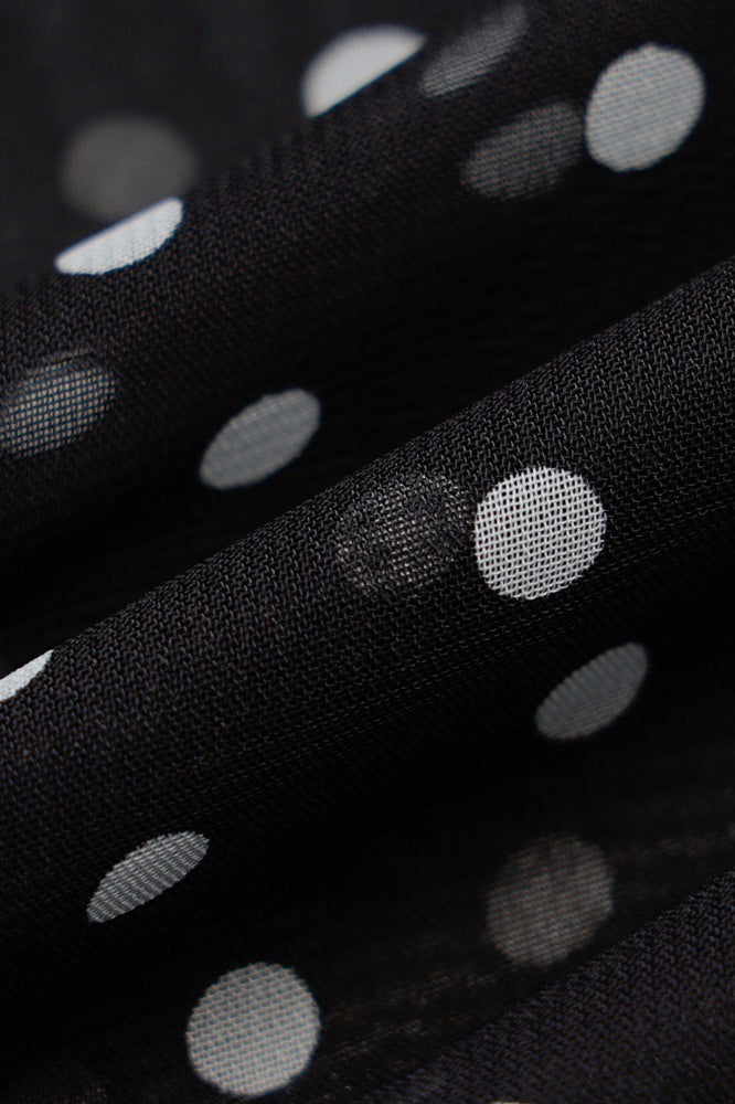 Abito lungo senza schiena in rete trasparente con spalline da annodare