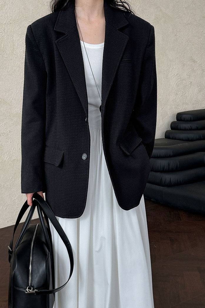 Blejzr s vaflovou strukturou, volného střihu