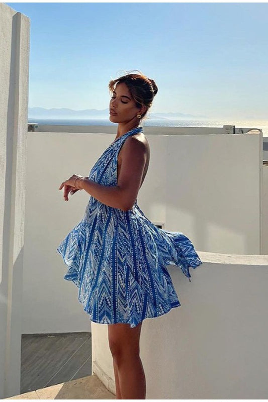 Vestido bohemio floral sexy con espalda descubierta y cuello halter